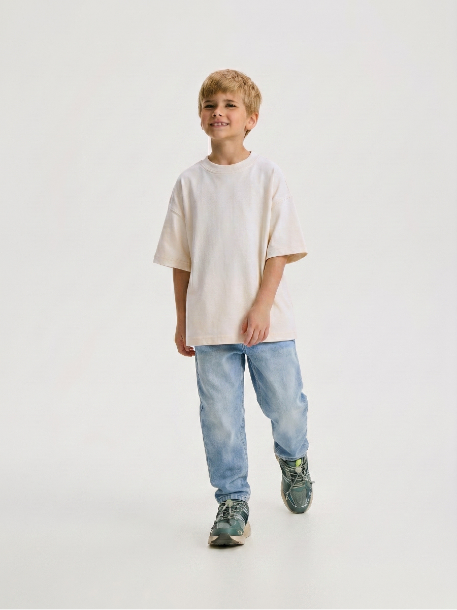 Identity Never Shakes Kids — Tela pesada
